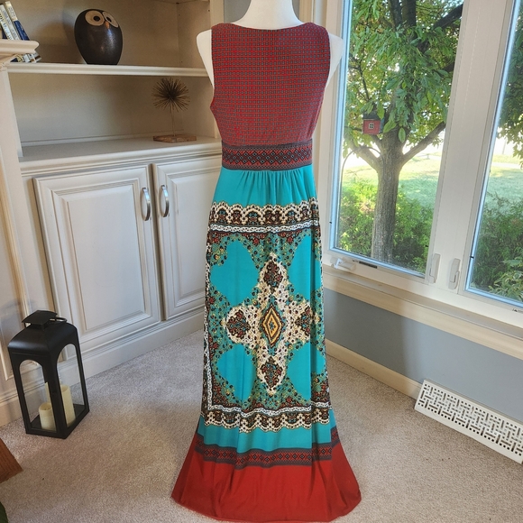 Elegant, Bohemian Multicolor Maxi Dress - Picture 5 of 10